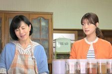 火曜ドラマ『くるり〜誰が私と恋をした？〜』の場面カット（C）TBS