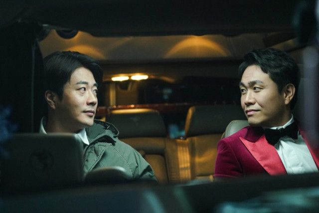 クォン・サンウが“スキャンダル俳優”と“無名俳優”180度違う2つのキャラを演じ分けるキャラクター映像が公開　映画『スイッチ 人生最高の贈り物』