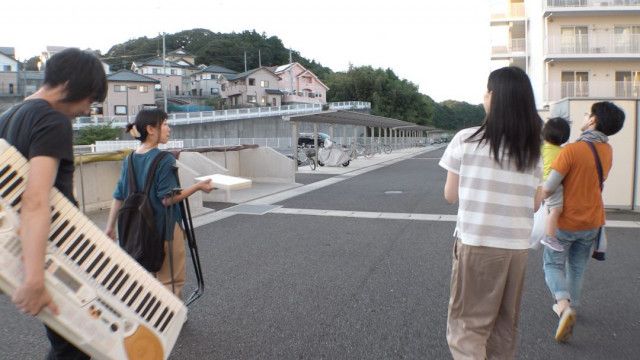 福島県にある復興公営住宅のちょっと変わった被災地支援活動を追うドキュメンタリー　映画『ラジオ下神白―あのとき あのまちの音楽から いまここへ』