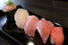 関西エリアに4店だけ…「くら寿司」のハイグレードブランド「無添蔵」が商品一新　6月9日「地中海産本まぐろ」フェア開始