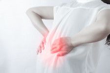 生理で「腰痛」…なぜ起こる？