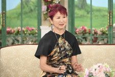 小林明子、大ヒット曲『恋におちて』から39年。コロナ禍では歌手引退も考えていた