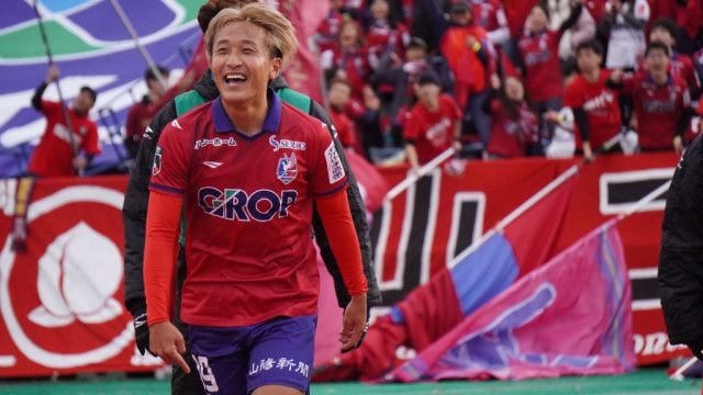 岡山が山形を3-0で下しJ1昇格PO決勝へ進出！右ヒザでゴールした