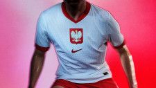ポーランド代表、“EURO2024行き”を決めた新ユニフォーム！「じゃがいもエンブレム」が再び登場する
