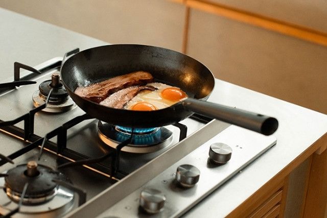 鉄 オファー フライパン 目玉焼き コツ