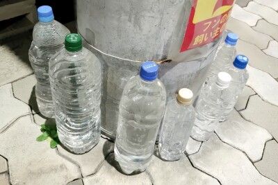 訪日中国人の疑問、日本人はなぜ玄関先にペットボトルを並べるのか―台湾メディア
