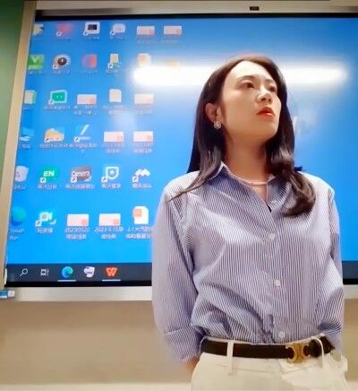 「大日本帝国」でクスクス笑う学生らに女性教師が説教＝中国ネット「血が騒いだ」「残念ながら…」