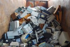 仏RFIの中国語版サイトは2月27日、「有害な神経毒性物質を含む電子ごみは世界で最も増加速度が速い固体廃棄物だ」とする記事を掲載した。資料写真。