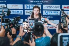 台湾メディアの中天新聞網は23日、ばっちりメークで試合に出場した中国陸上選手の呉艶妮に対する批判の声について伝えた。