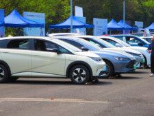 23日、仏RFIは、国際エネルギー機関が今年の世界の自動車販売における電気自動車（EV）比率を20％と予測したことを報じた。