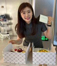 元卓球選手の福原愛さんが自身の中国SNS・微博を次々と更新。16日には両目から光線を放つユニークな動画も公開した。写真は福原さんのウェイボーより。