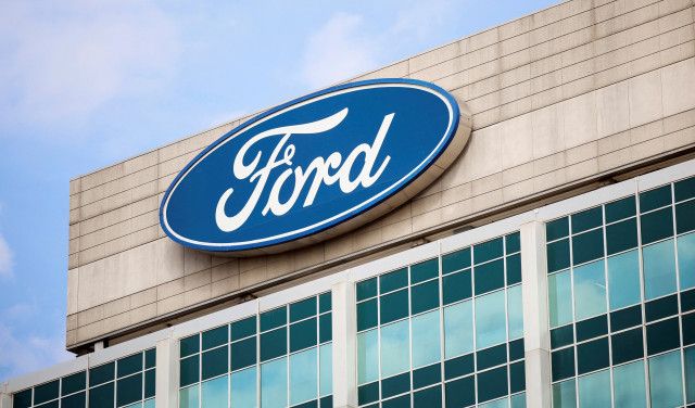 米フォード、大半の従業員に週4日出勤義務付け 9月1日から施行