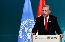 トルコのエルドアン大統領は１６日、中東における最近の緊張の高まりはイスラエルのネタニヤフ首相とイスラエル指導部のみに責任があると述べた。２０２３年１２月撮影（２０２４年　ロイター/Thaier Al Sudani）