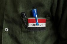 イエメンの親イラン武装組織フーシ派の指導者、アブドルマリク・フーシ氏は９日、イスラエルへの物資の供給や輸送に関係するあらゆる企業の船舶をその目的地に関係なく標的にすると述べた。２０２０年１０月撮影（２０２４年　ロイター/Khaled Abdullah）