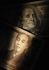 ニューヨーク外為市場では、ドルが主要通貨に対して下落した。２０１３年２月撮影（２０２４年　ロイター/Shohei Miyano）