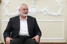 　５月１５日、イスラム組織ハマスの最高指導者ハニヤ氏は、パレスチナ自治区ガザでの戦闘休止を巡る交渉について、イスラエルが修正を加えたため行き詰まったと非難した。イラン・テヘランで３月２７日撮影（２０２４年　ロイター/Iran's Presidency/WANA (West Asia News Agency)）