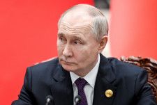ロシアのプーチン大統領は１７日、ウクライナ大統領選が戒厳令が敷かれていることで延期されていることに触れ、ゼレンスキー大統領の政治的正当性に疑問が出てくるとの考えを示した。代表撮影（２０２４年　ロイター）