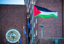 　５月２２日、ノルウェーのストーレ首相は、パレスチナ国家を承認する意向を示した。写真はノルウェー・オスロで昨年１１月撮影（２０２４年　NTB/Ole Berg-Rusten/via REUTERS）