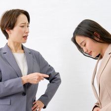 無意識に「老害」になってない？老害になりがちな人の話し方“６つのチェックポイント”