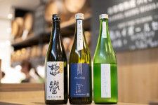 錦糸町で日本酒をじっくり味わえる、酒飲みのための4軒。飲み方もつまみも多種多様