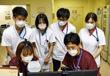 男性看護師１０年で２倍超　島根７３２、鳥取６５５人　大学増加や風潮高まり