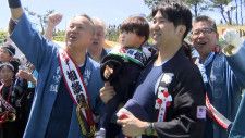 「オイショ!オイショ!」浜松まつり開幕 5年ぶりのフル開催　初凧が天高く舞う
