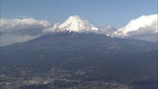 【続報】「急に登りたくなった…」富士山9合目付近で男性が身動きとれず　警察が救助