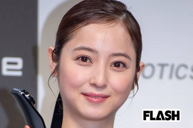 佐々木希、初めて“渡部建問題”で言及した「離婚」の言葉にネットでわき上がる“同情”と“疑問”