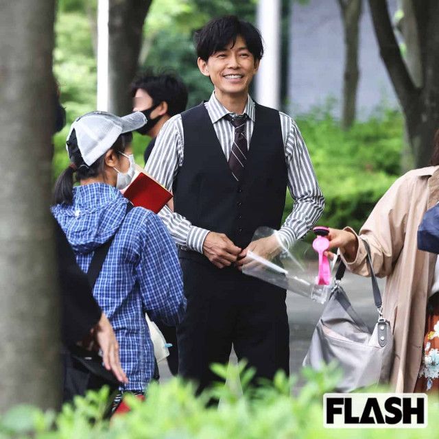 藤木直人『旅サラダ』スタイリングが大不評…攻めすぎ “派手色” トップスに「ちぐはぐ感」指摘