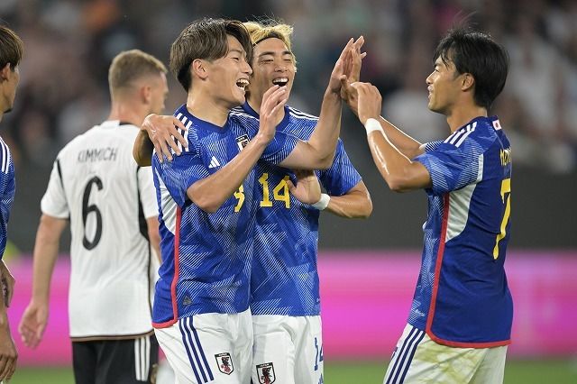 日本代表、ドイツに４−１圧勝！ 上田弾で勝ち越し、途中出場の久保が圧巻２アシスト！