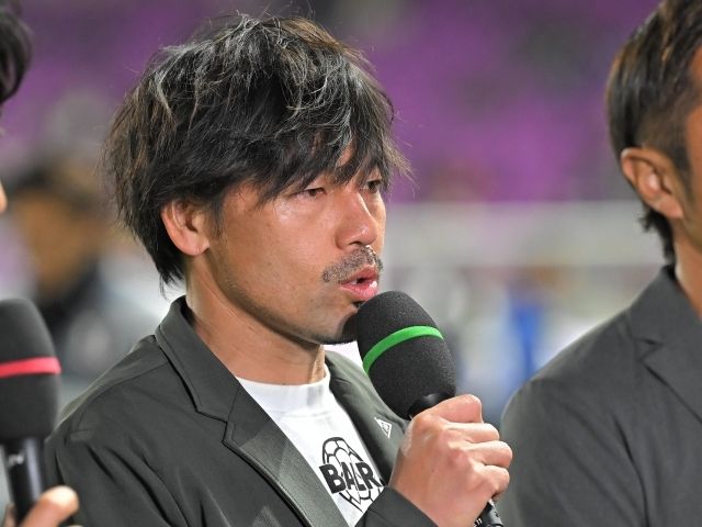 「意外な人選！」松井大輔、浦和アカデミーのロールモデルコーチ就任に反響！「ビッグサプライズ」