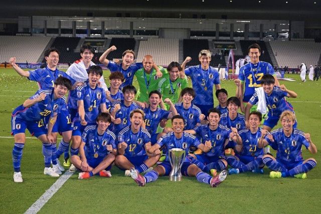 「日本は大きな進歩を遂げている」現地ウズベク記者が“アジア王者”のU-23日本代表を絶賛！【U-23アジア杯】