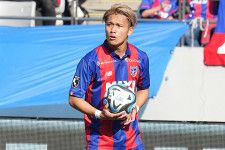 U-20ワールドカップのメンバーに選ばれた松木。FC東京では昨季から主力を担う。写真：サッカーダイジェスト