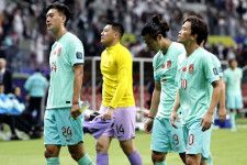 アジアカップは無念の早期敗退。悩める中国代表はＷ杯予選でリベジを果たせるのか。(C)REUTERS/AFLO