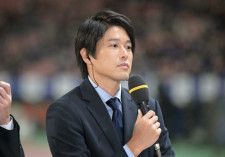 「マジですごい」「何パターンも」内田篤人、セットプレーのアイデアが豊富な指揮官を明かす！ 松井大輔も賛同「横浜FCの時にめちゃくちゃ見てた」