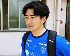 大卒ルーキーのリアル。横浜FCの橋本丈は堅忍不抜の志で走り続ける。メンバーに絡めずも心は折れていない「ピッチに立ちたいって強く思う」
