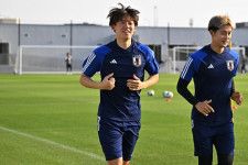 山本が元日本代表MFの引退発表に言及した。写真：金子拓弥（サッカーダイジェスト写真部）