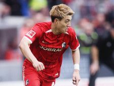 すげぇナイスバディ！」韓国9頭身チアが魅せた“悩殺ぴったり