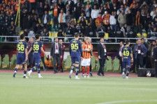 トルコで前代未聞の事態…フェネルバフチェがスーパー杯にU19チーム起用、開始2分で試合放棄