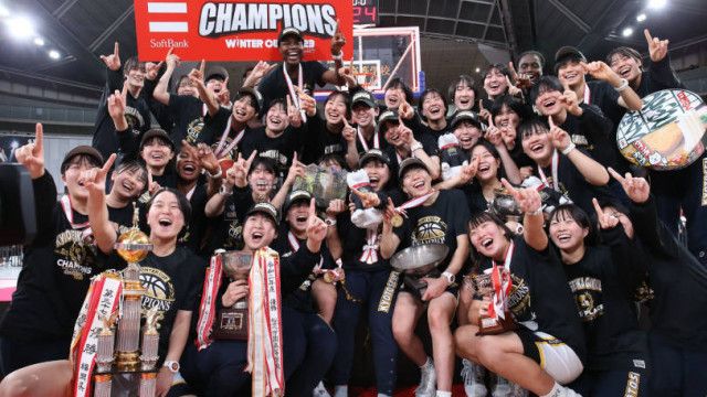 高校バスケ「ウインターカップ」女子は京都精華学園が2連覇、史上初の3冠達成