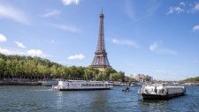 1世紀ぶりのパリ五輪、独創的なセーヌ川での開会式はテロ懸念で難題山積