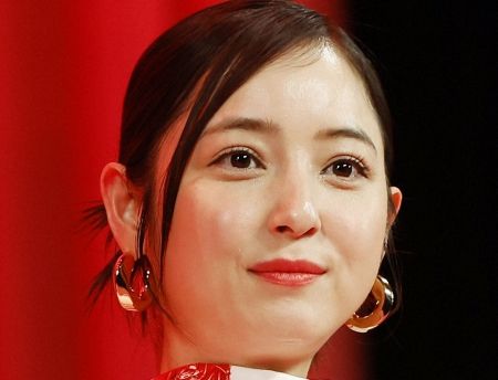 佐々木希　夫・渡部建の不倫でも離婚思いとどまった母の一言「それで離婚したら、どうかなあ…？」