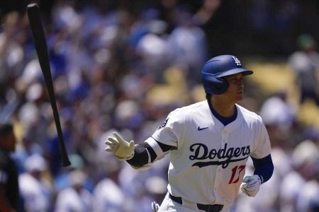 5戦連発37号の大谷翔平は9回申告敬遠→サヨナラ生還　劇的勝利に「まだまだ底力がある証拠」