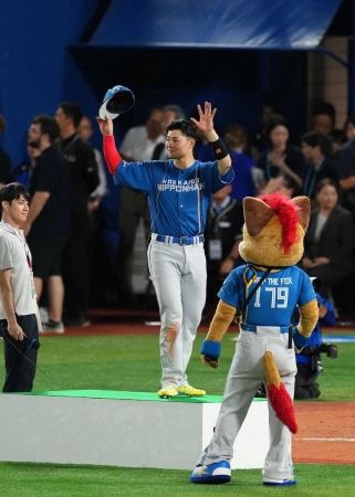 【球宴】MVPは清宮幸太郎「2回獲れるなんてラッキー」　令和のお祭り男　2度目MVPは球団史上2人目