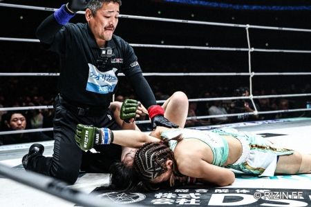【RIZIN】“絶対女王”伊沢星花　体重超過の相手でも関係なし！怒りの1R肩固めでタップアウト勝利