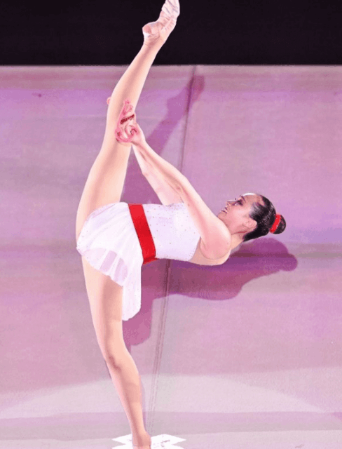 新体操　今岡里奈 
