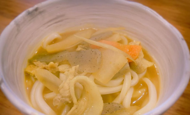 モー娘。OG・保田圭が息子リクエストで愛情カレーうどん