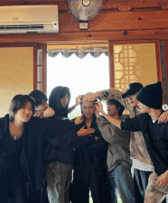 韓国アイドルグループNCT 127・テヨンの入隊前最後の愛溢れる集合写真「気をつけていってらっしゃい！」