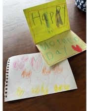「ママにしてくれてありがと」佐々木希が母の日のプレゼントに"涙"