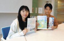 起立性調節障害の子どもたちの会代表の中山さん（左）と横浜市市民協働推進センターの韓さん＝横浜市中区で